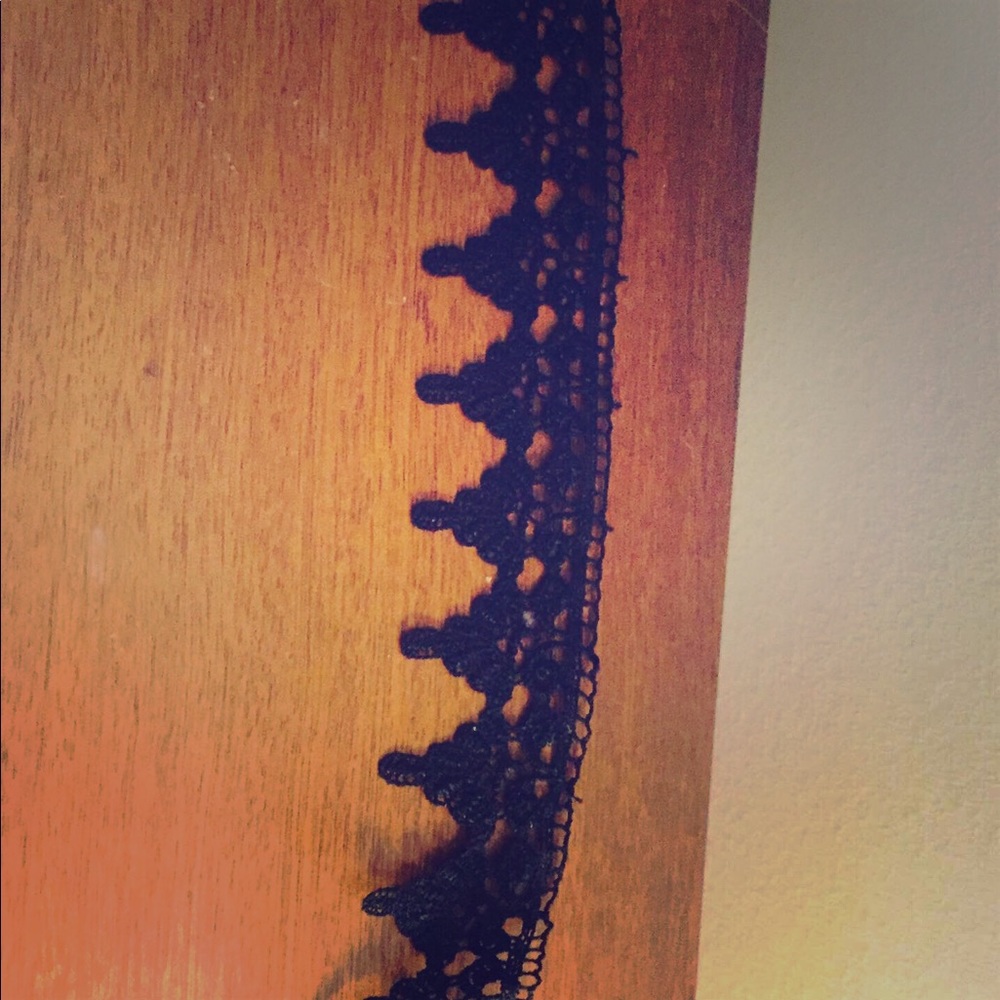 Fabric choker
